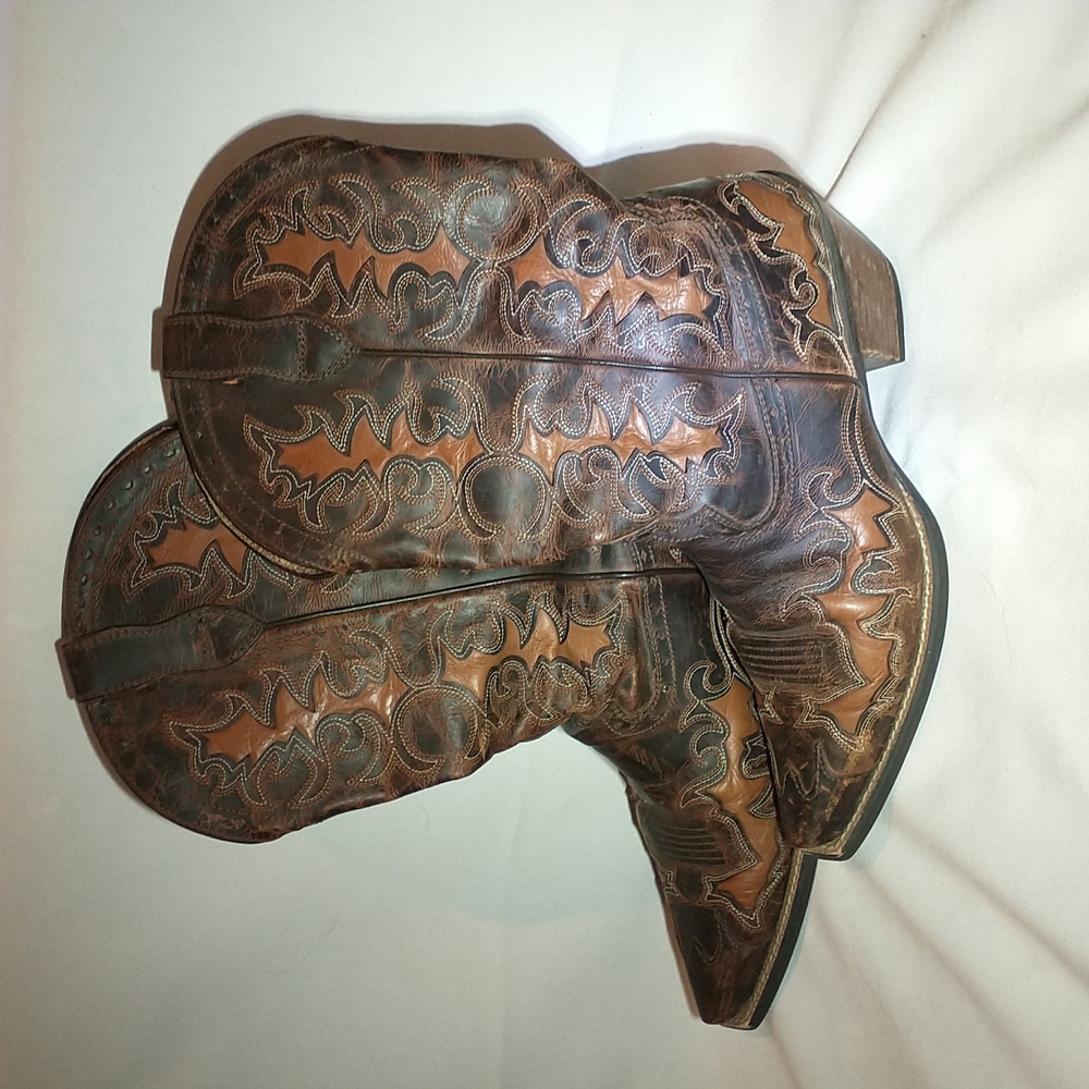 Ariat Cowgirl Boots